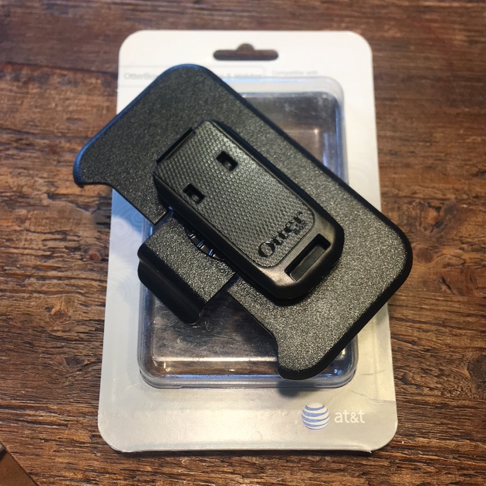 OtterBox Defender Holster - iPhone 4